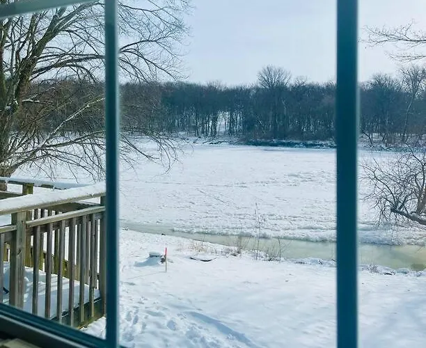 Holiday home Fox River House